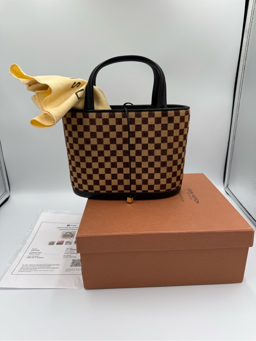 Louis Vuitton Sauvage PM - Picture 8 of 8